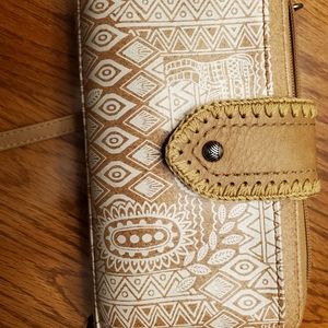 Sakroots clutch/crossbody